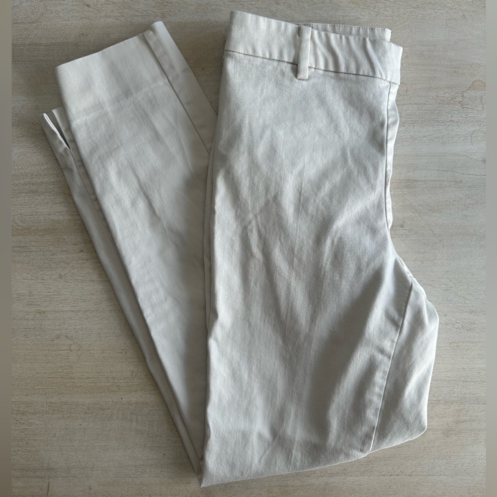 H&M Women’s Straight Leg Cropped Length Dress Pants
